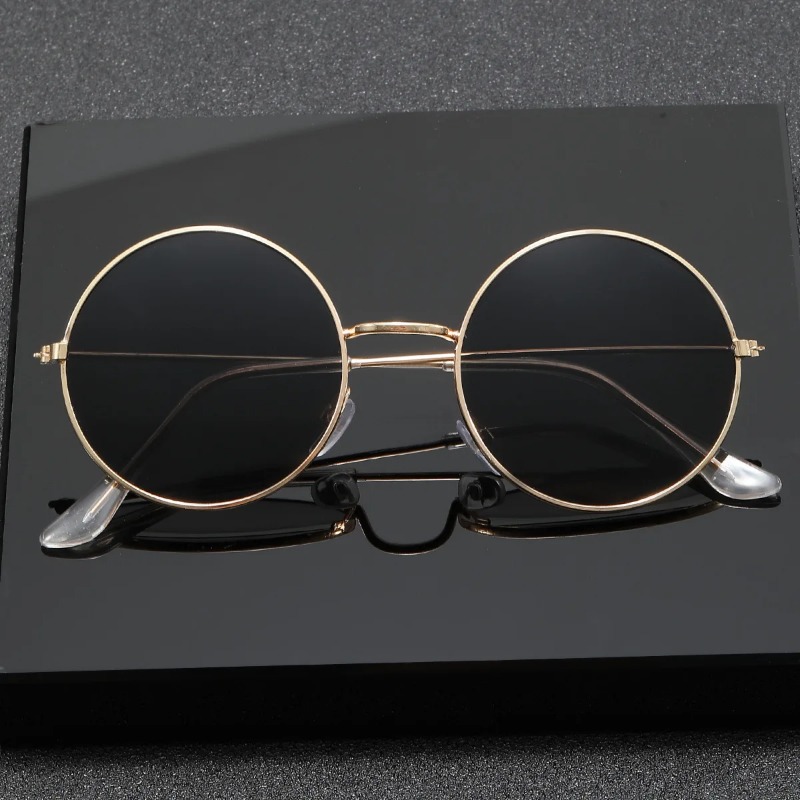 Retro New Punk Style Sunglasse - Metal Photo Panel 评论和价格
