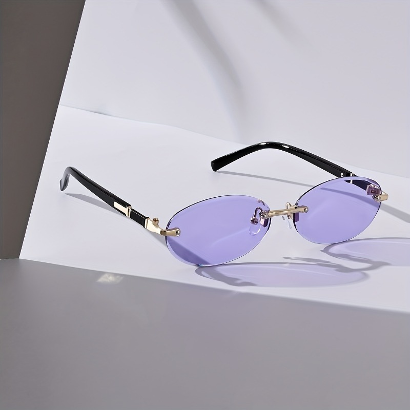 Sexy Small Oval Punk Sunglasse - Metal Photo Panel 评论和价格